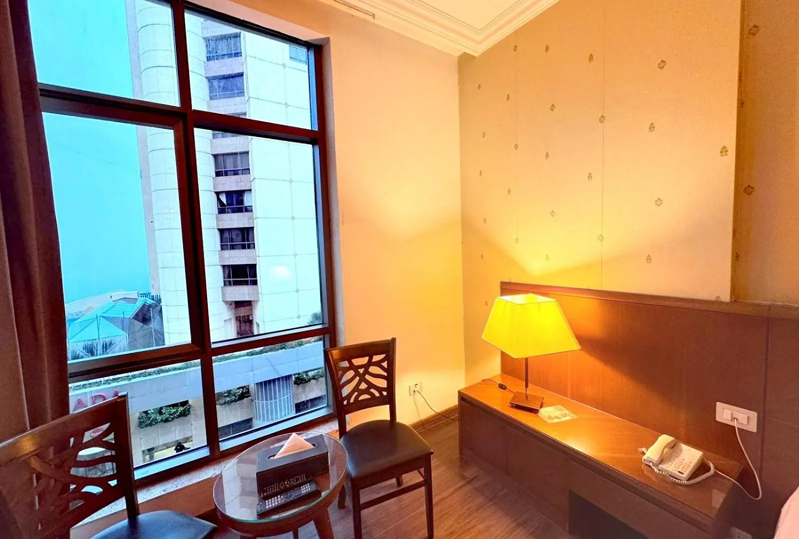 ביירות King Suites Hotel