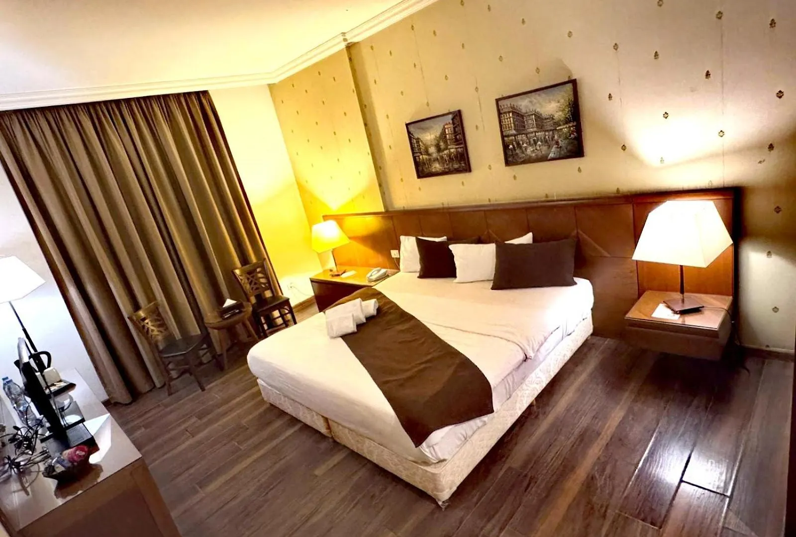 ביירות King Suites Hotel 5*,