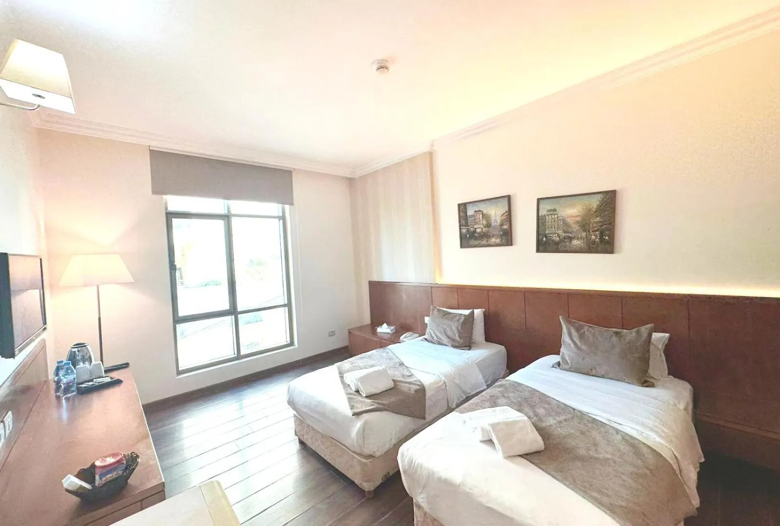 ביירות King Suites Hotel