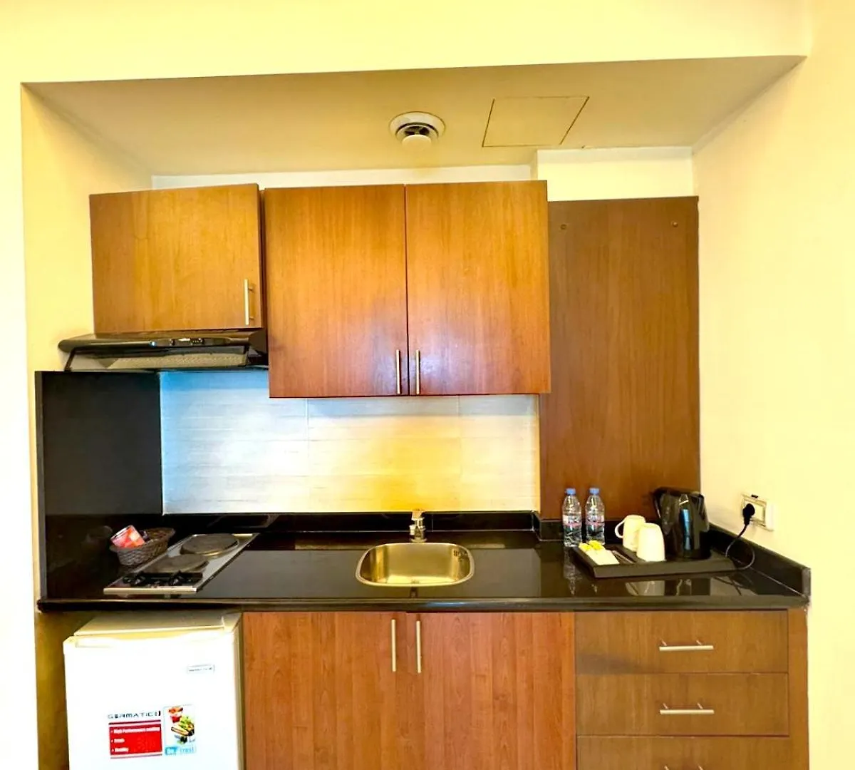 King Suites Hotel Beirut 5*,